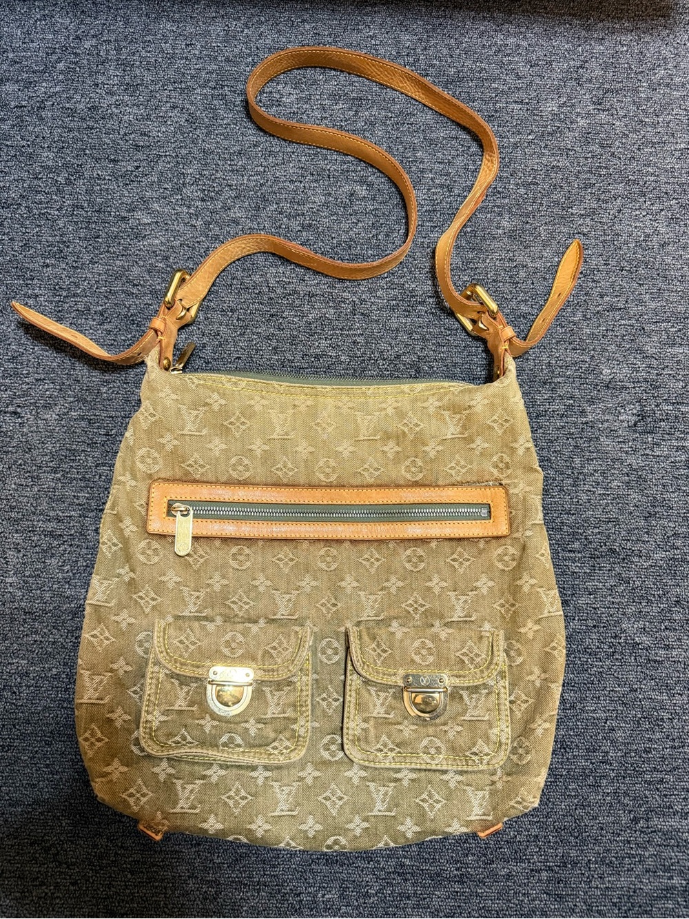 Louis Vuitton Denim Baggy Monogram GM Crossbody Shoulder Bag